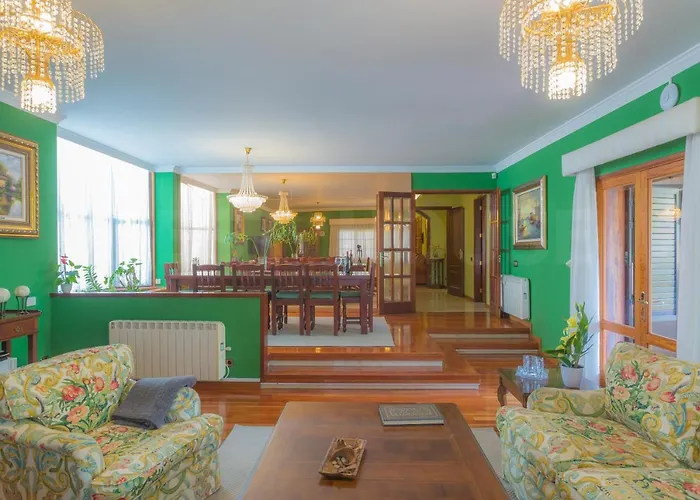 Appartement Fantastic Rural House With Pool And Terrace *