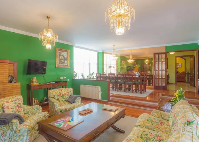 Appartement Fantastic Rural House With Pool And Terrace *