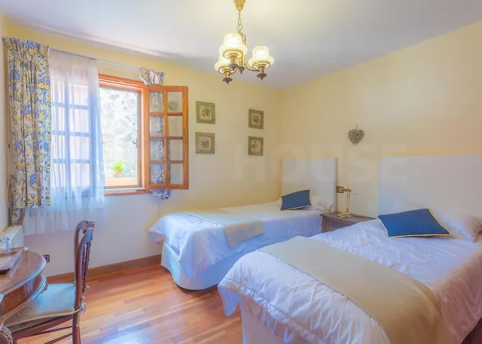Appartement Fantastic Rural House With Pool And Terrace *