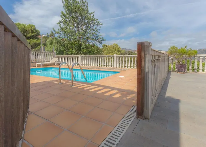 Appartement Fantastic Rural House With Pool And Terrace *
