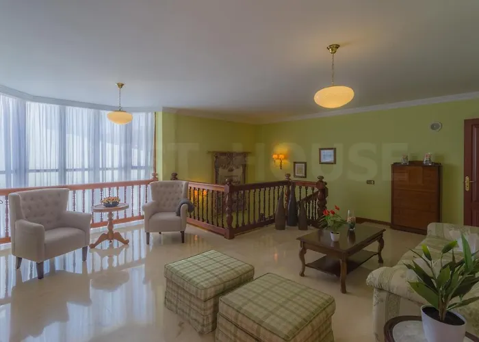Fantastic Rural House With Pool And Terrace *